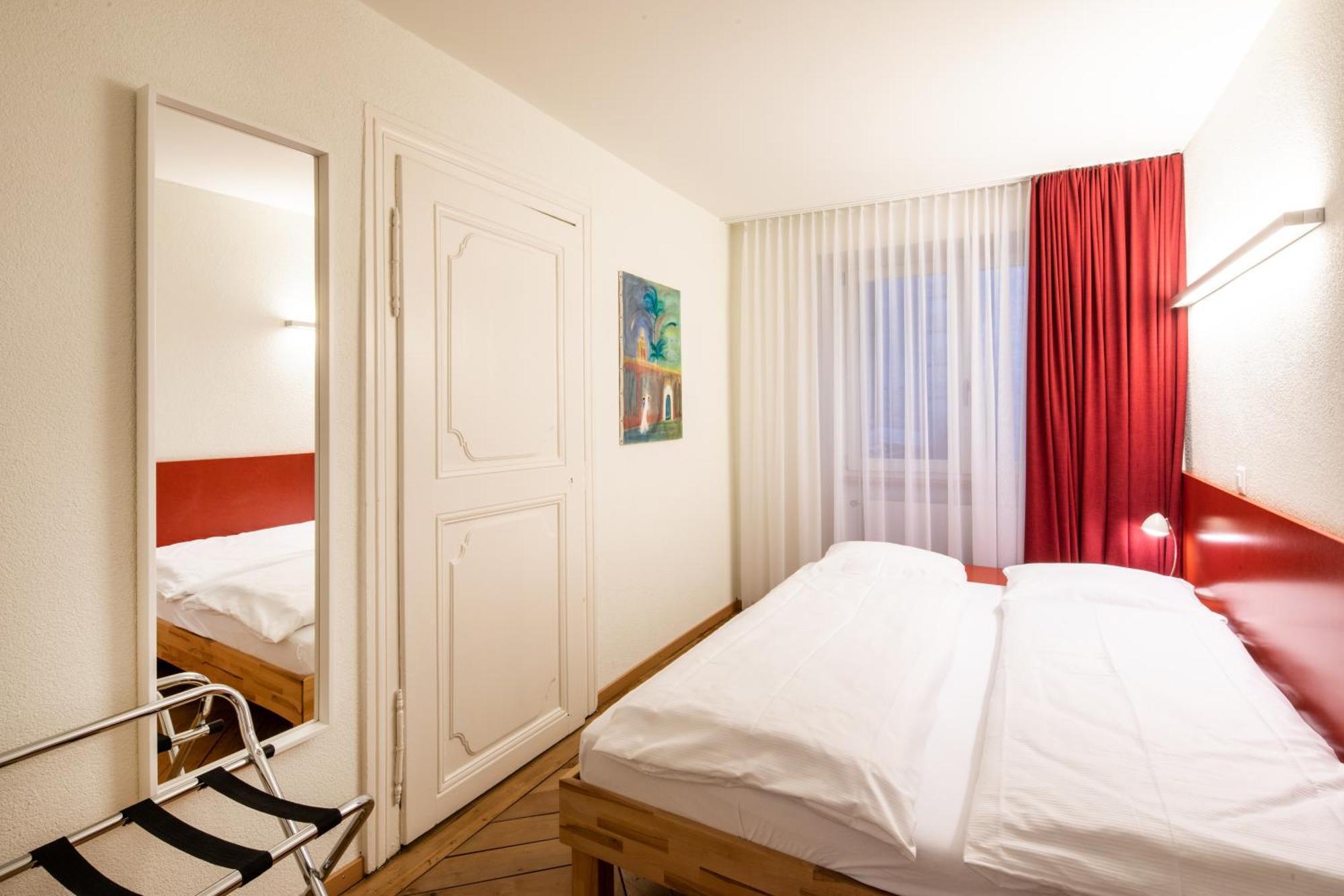 Hotel Roter Ochsen Золотурн Екстер'єр фото